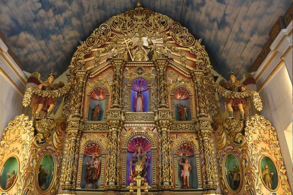 Altar of Mar Sleewa Forane Church, Pazhvangadi Alappuzha